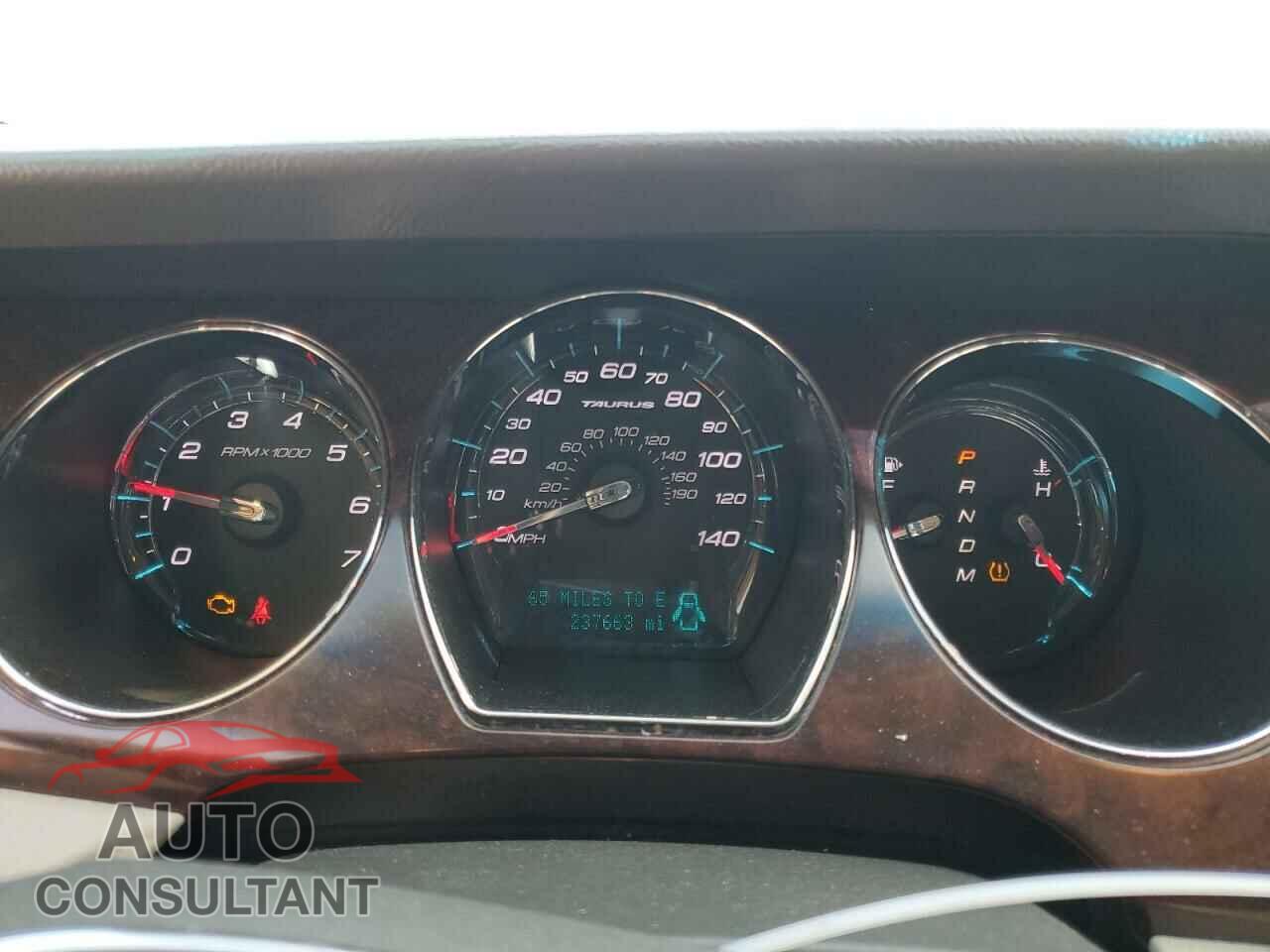 FORD TAURUS 2010 - 1FAHP2EW5AG168254