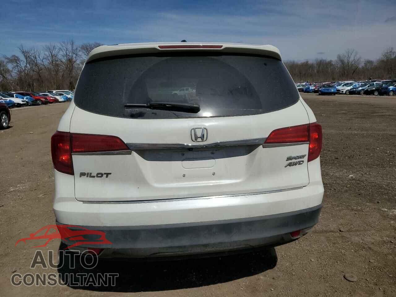 HONDA PILOT 2017 - 5FNYF6H54HB023847