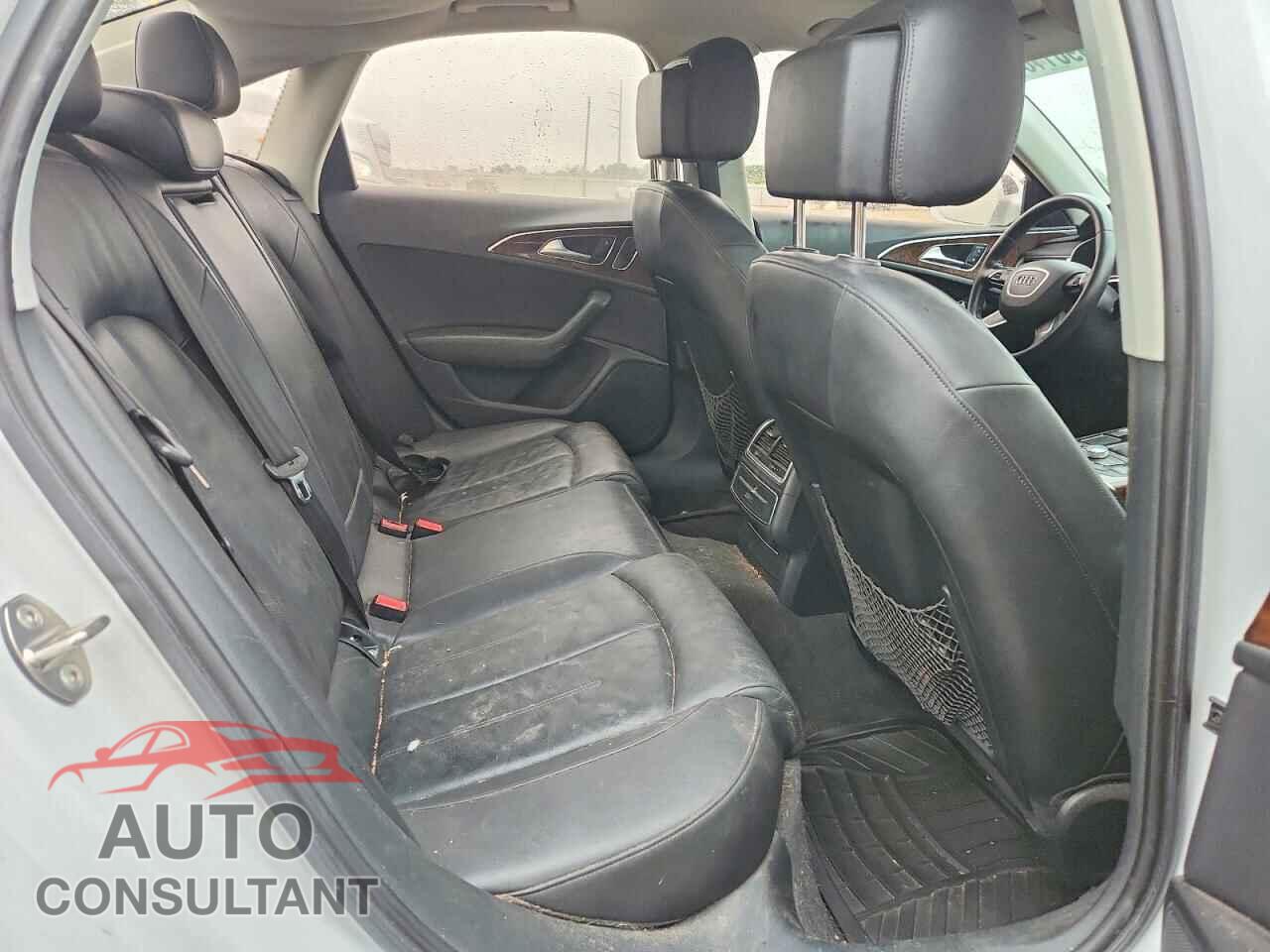 AUDI A6 2013 - WAUGFAFC6DN025527
