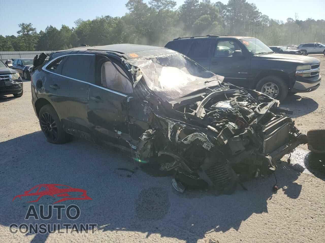 JAGUAR F-PACE 2017 - SADCK2BV2HA897456