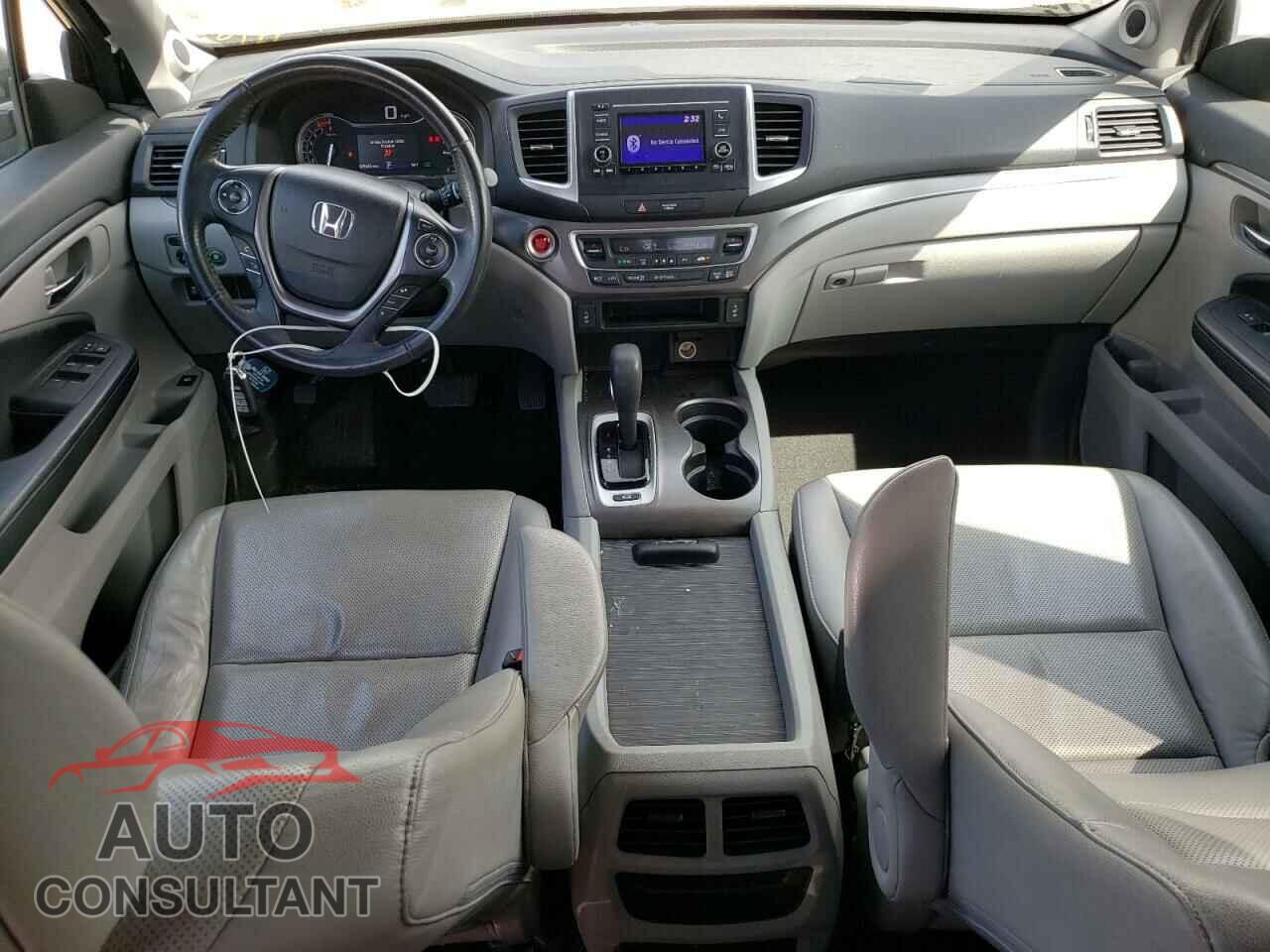 HONDA RIDGELINE 2017 - 5FPYK3F50HB026586