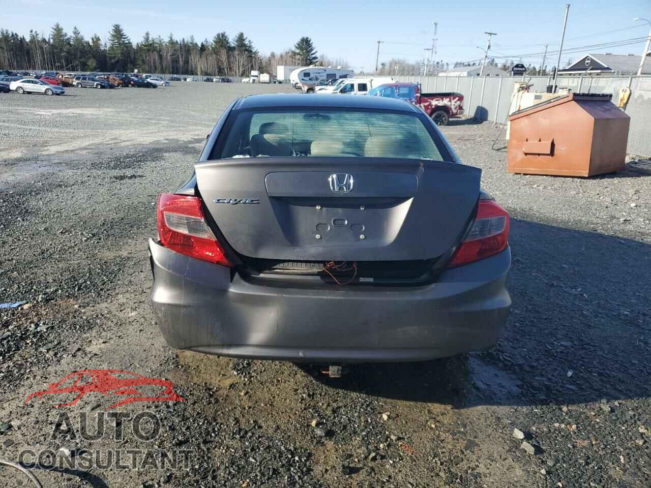 HONDA CIVIC 2012 - 2HGFB2F47CH056576