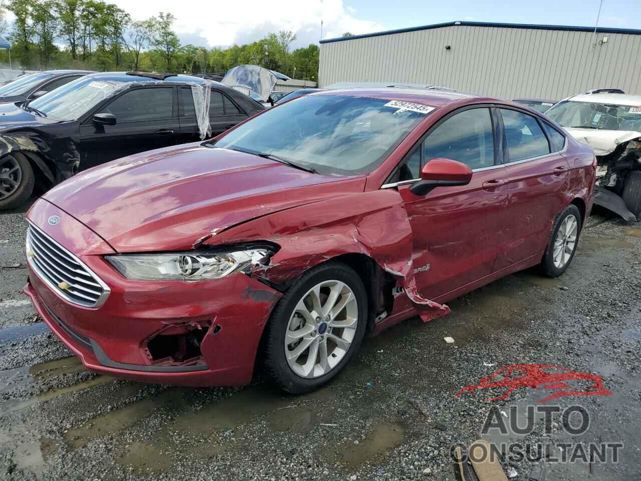 FORD FUSION 2019 - 3FA6P0LU5KR240917