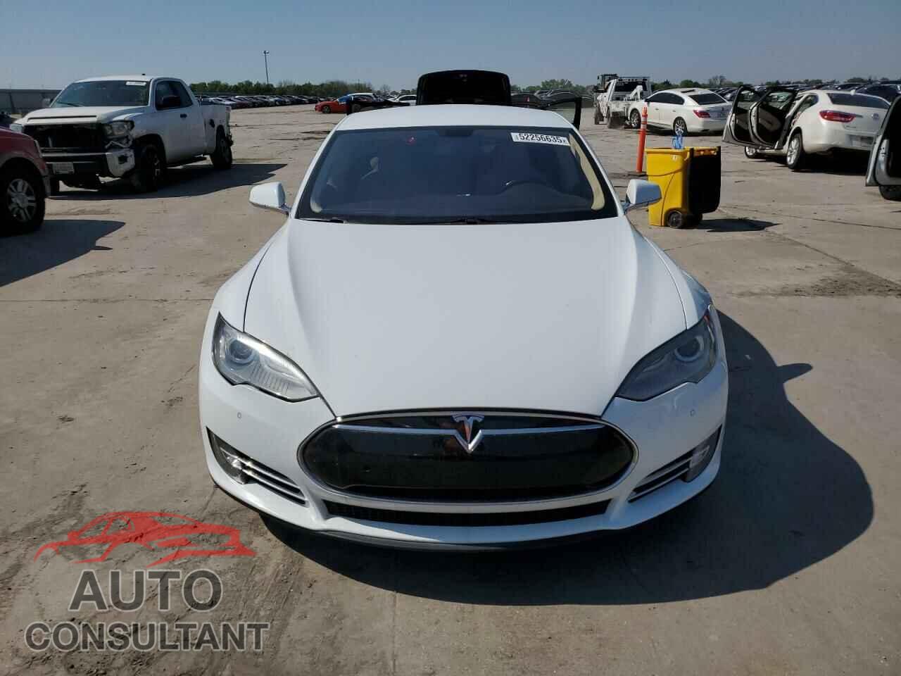 TESLA MODEL S 2014 - 5YJSA1H16EFP45983
