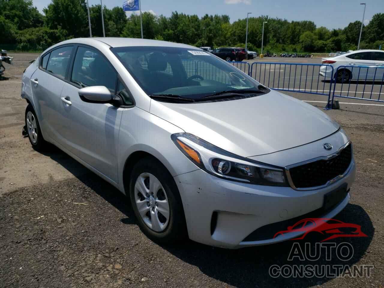 KIA FORTE 2018 - 3KPFL4A71JE263918