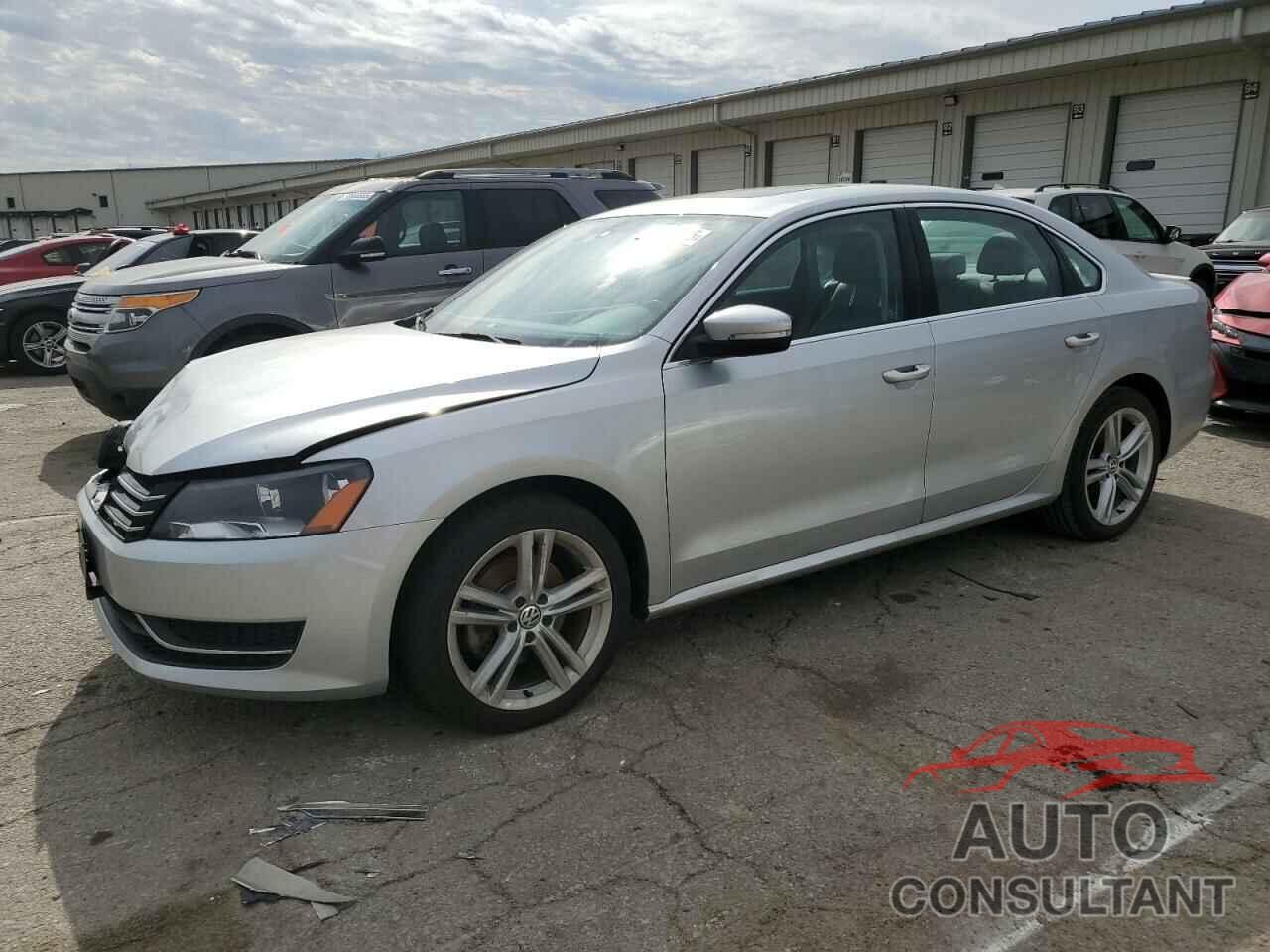 VOLKSWAGEN PASSAT 2014 - 1VWBT7A30EC076841