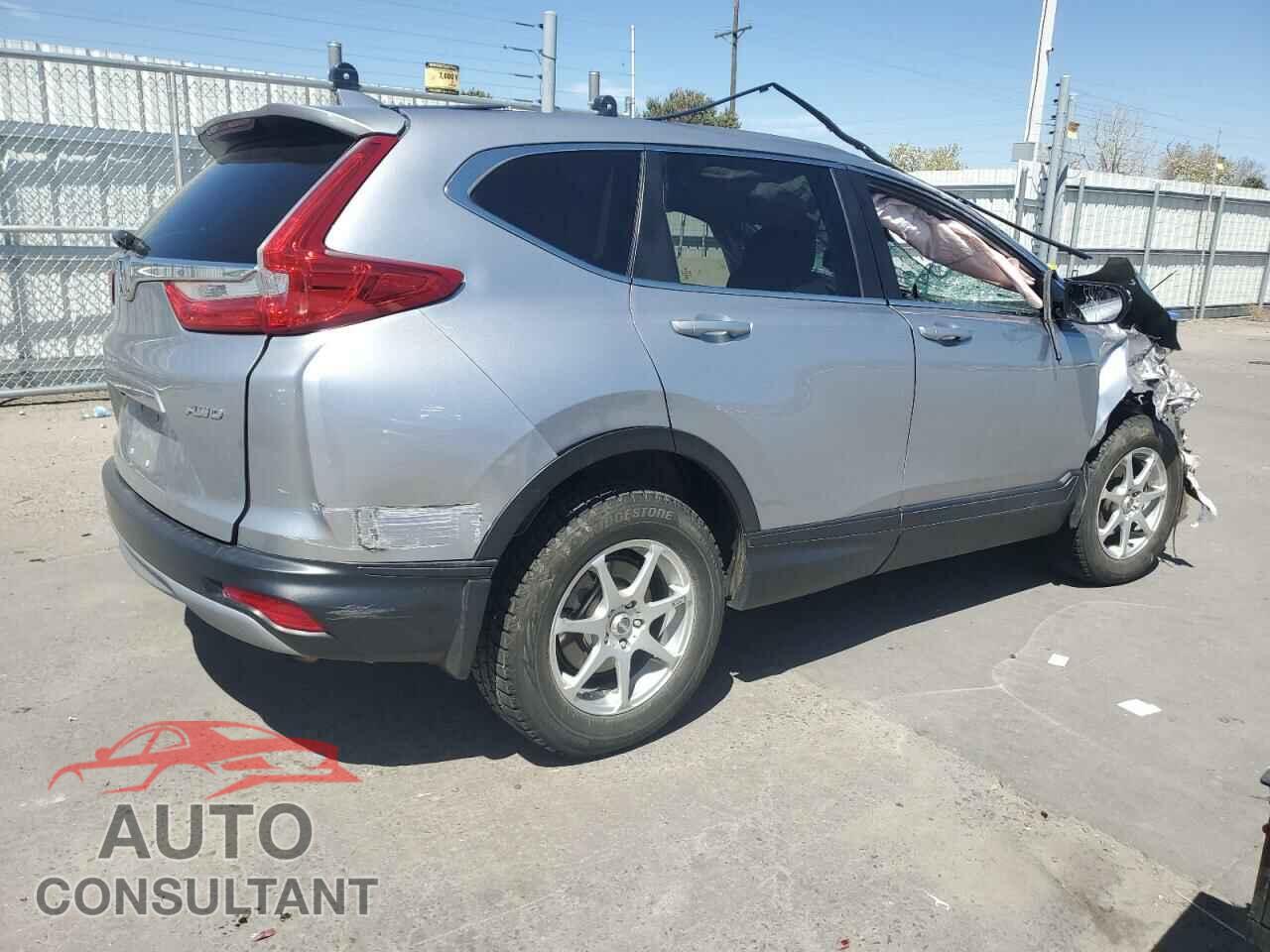 HONDA CRV 2018 - 7FARW2H86JE021745