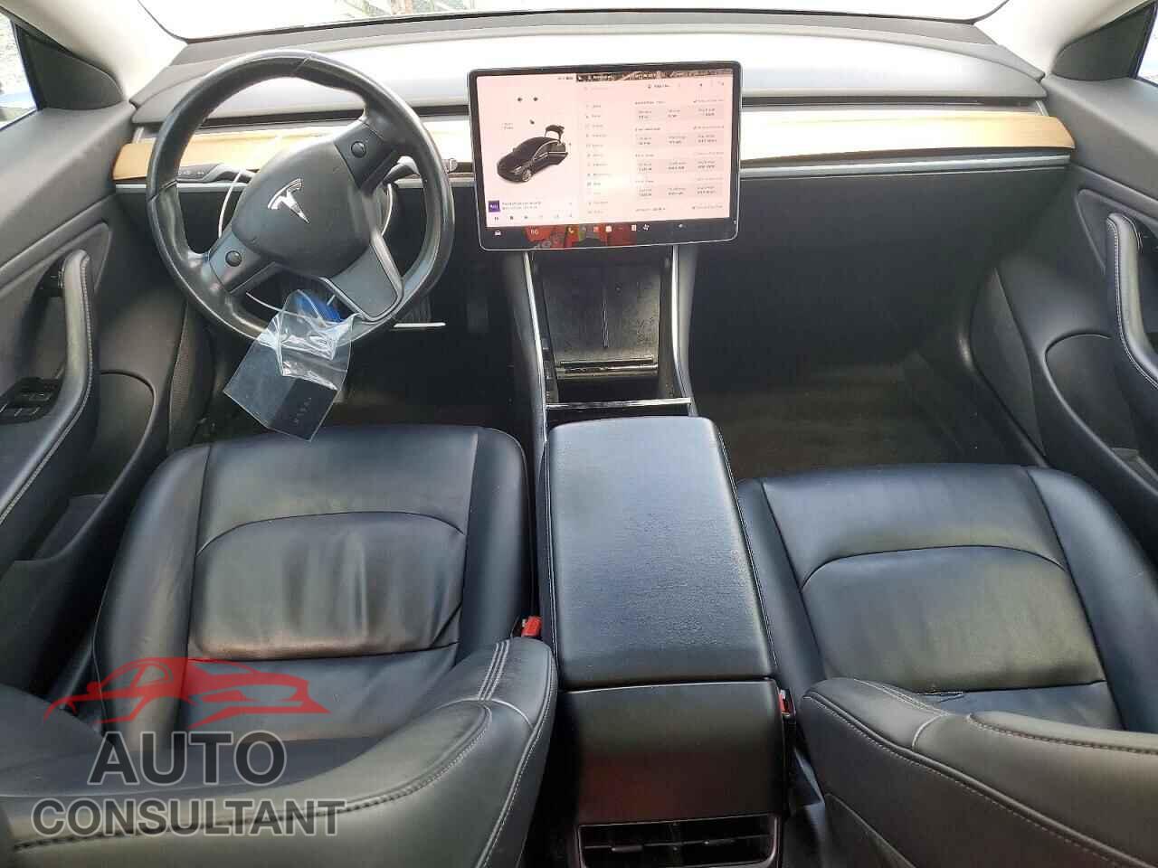 TESLA MODEL 3 2018 - 5YJ3E1EA9JF005884
