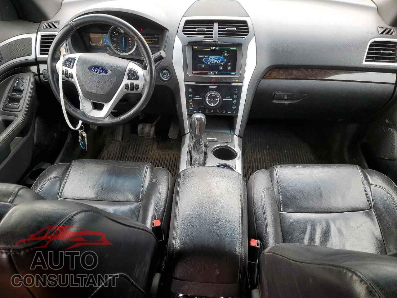 FORD EXPLORER 2011 - 1FMHK8F88BGA27803