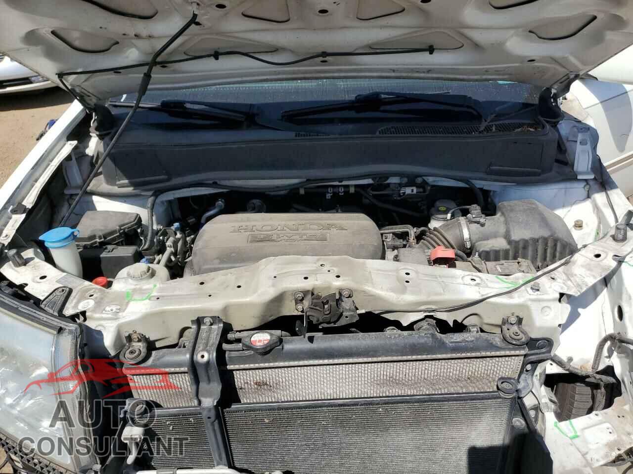 HONDA PILOT 2013 - 5FNYF4H94DB015989
