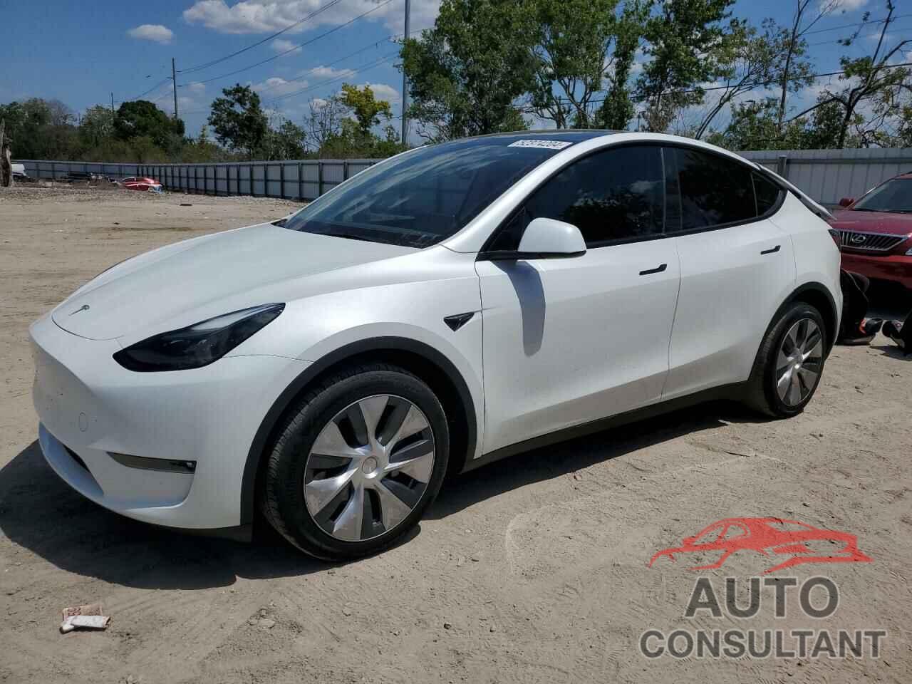 TESLA MODEL Y 2023 - 7SAYGAEEXPF870622