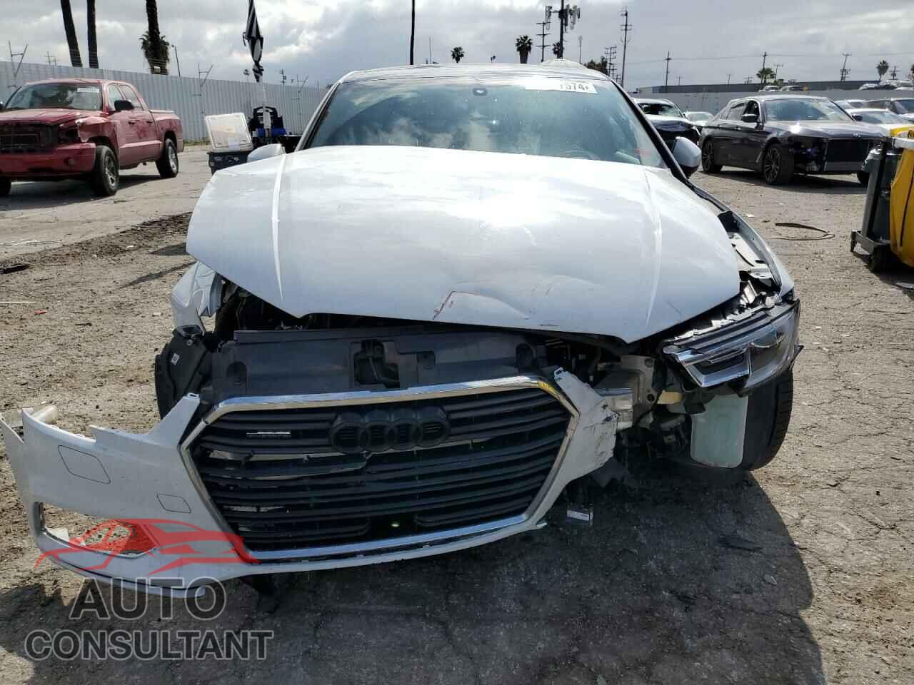 AUDI A3 2017 - WAUB8GFF6H1062995