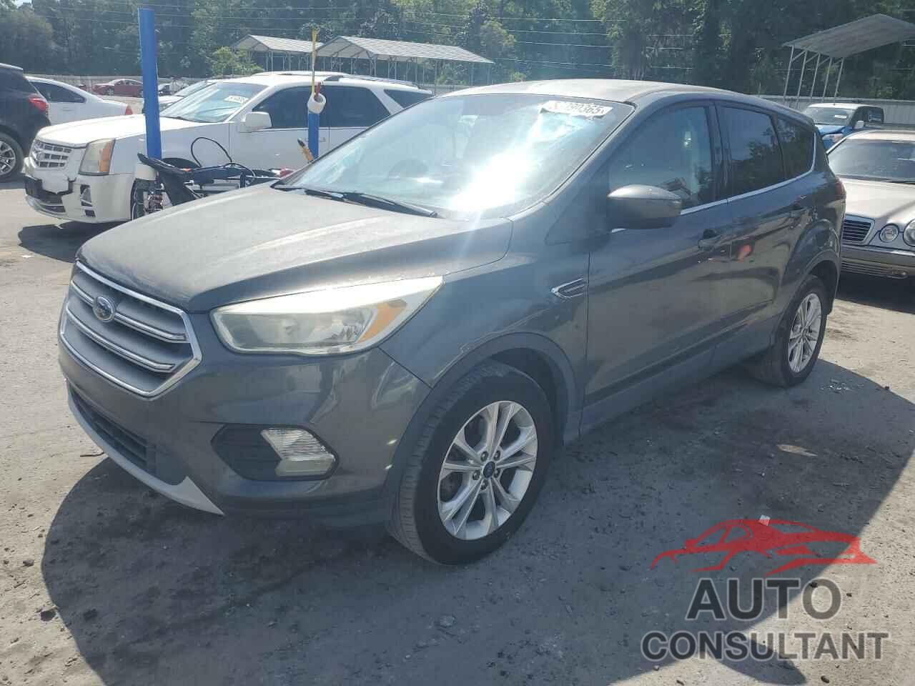 FORD ESCAPE 2017 - 1FMCU0GD4HUA40432