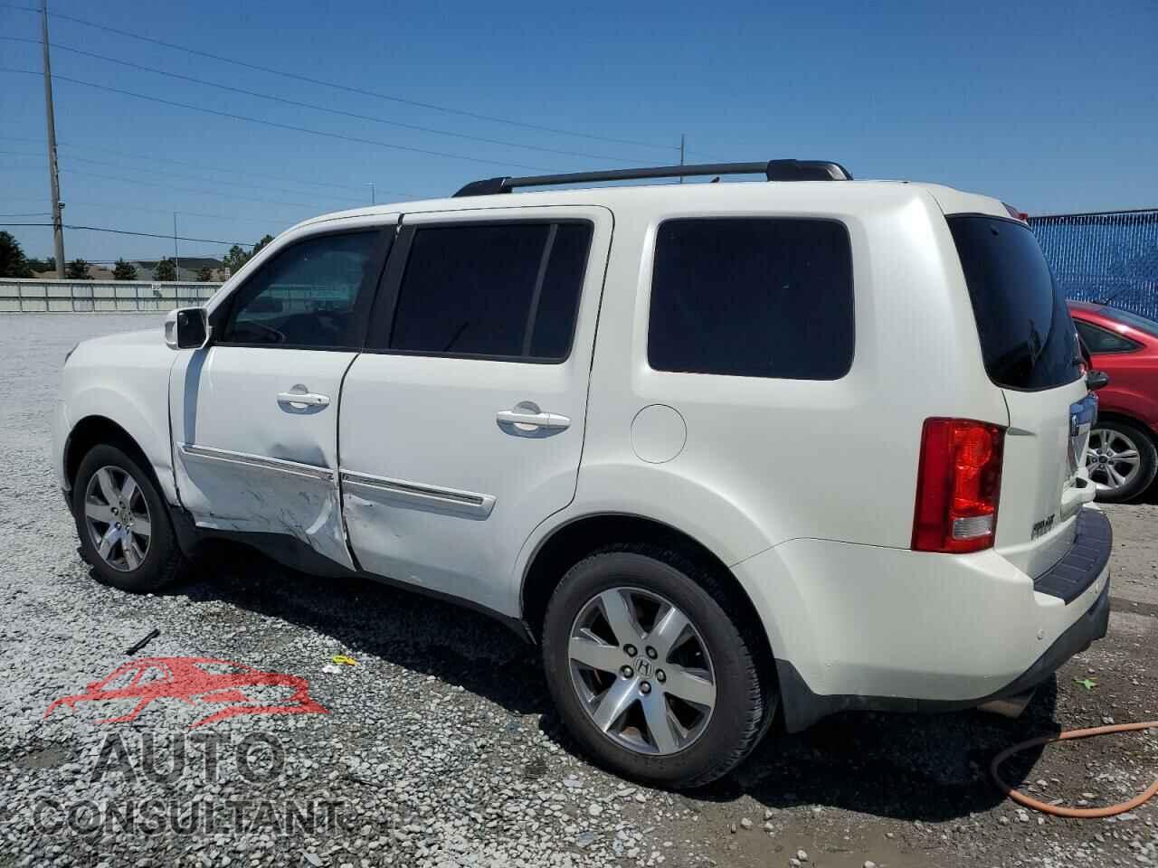 HONDA PILOT 2015 - 5FNYF3H98FB018570