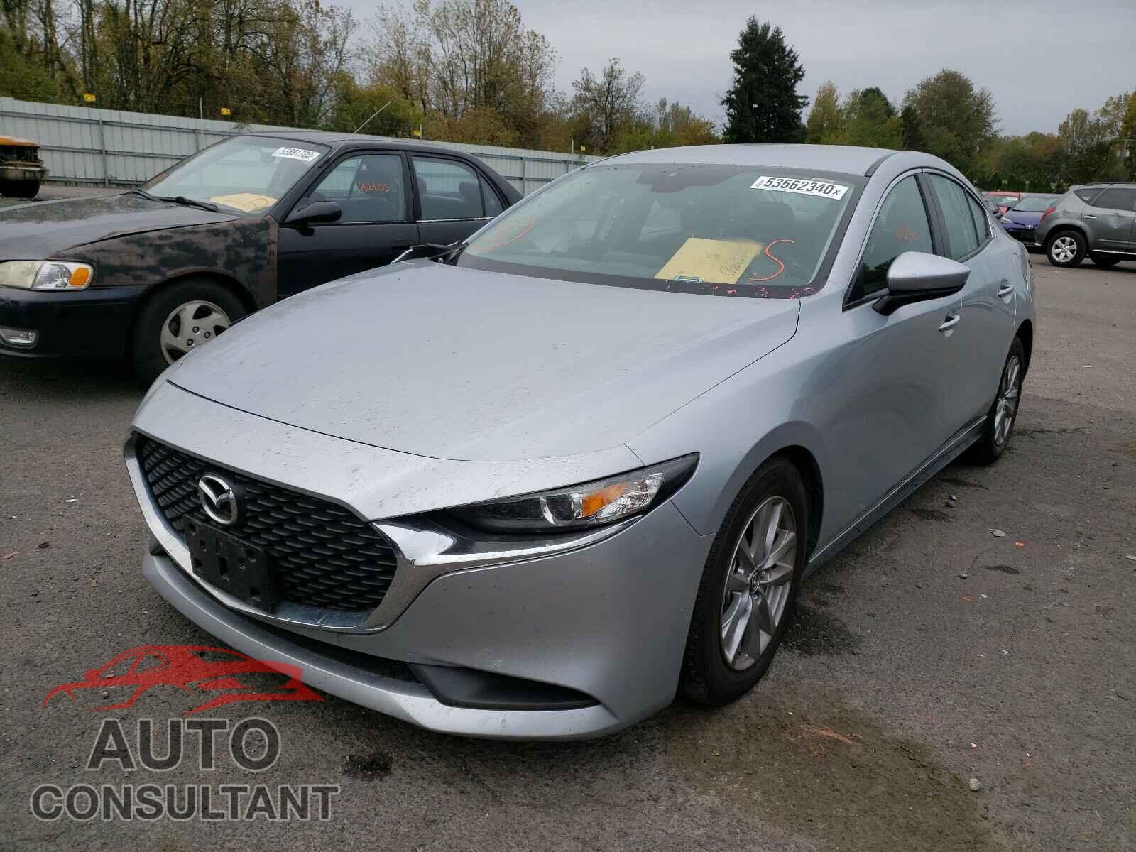 MAZDA 3 2019 - 3MZBPABL4KM111486