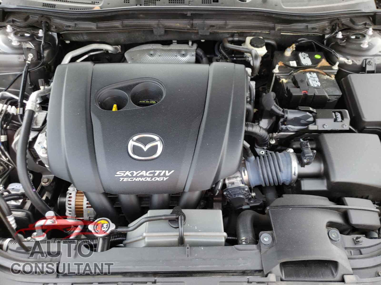 MAZDA 3 2017 - 3MZBN1W3XHM128415