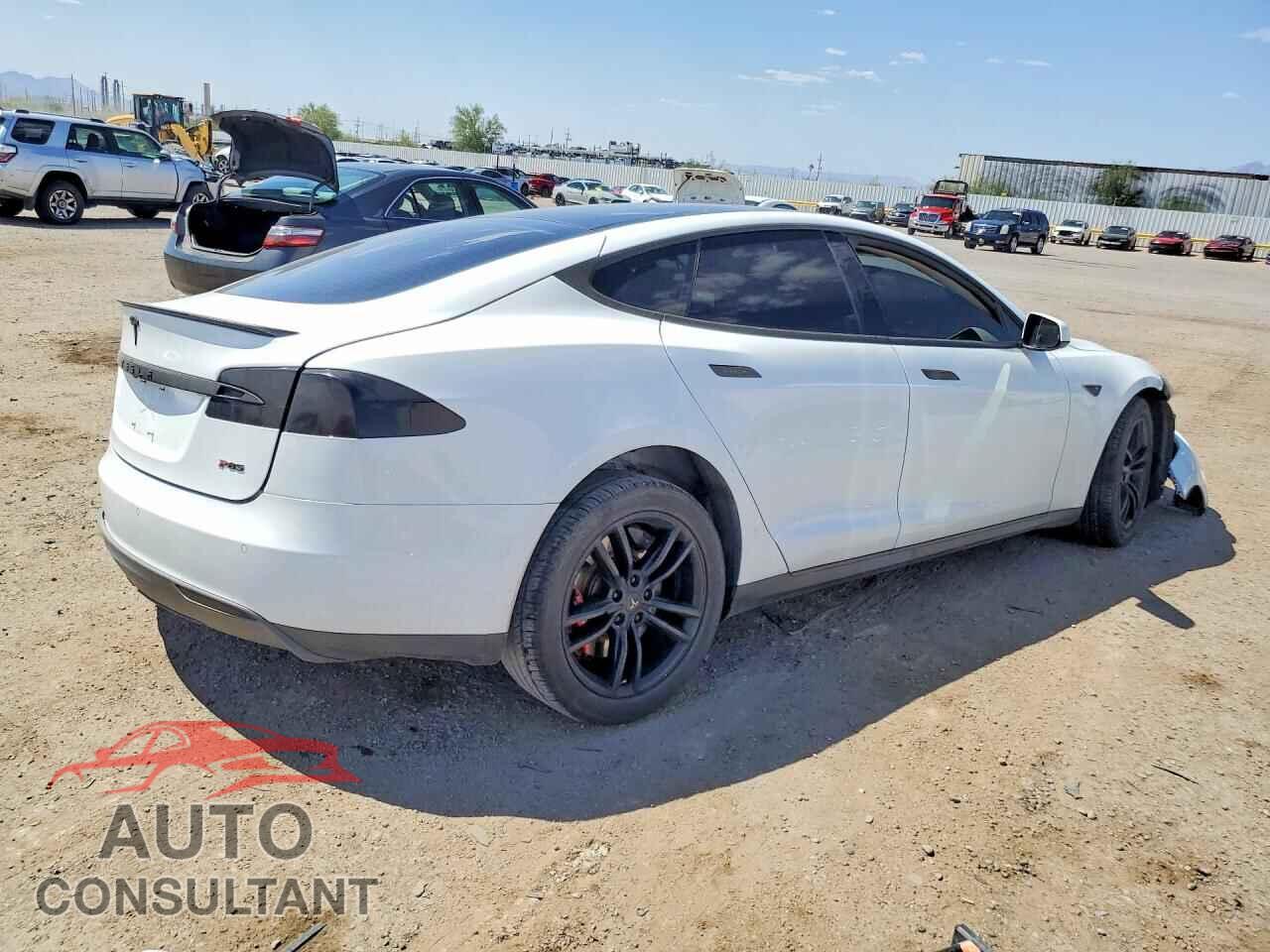 TESLA MODEL S 2014 - 5YJSA1H16EFP35793