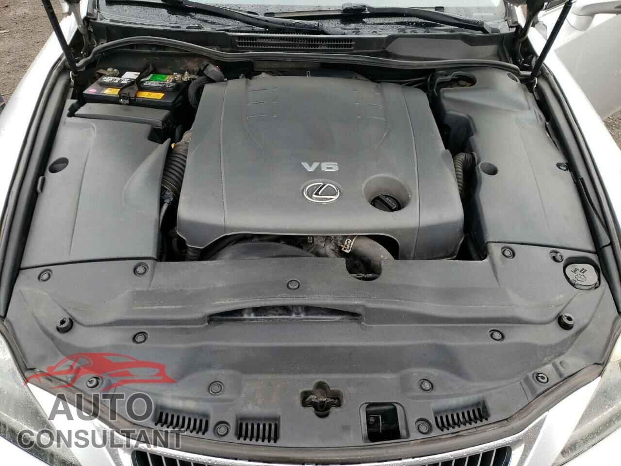 LEXUS IS 2011 - JTHCF5C27B5044801