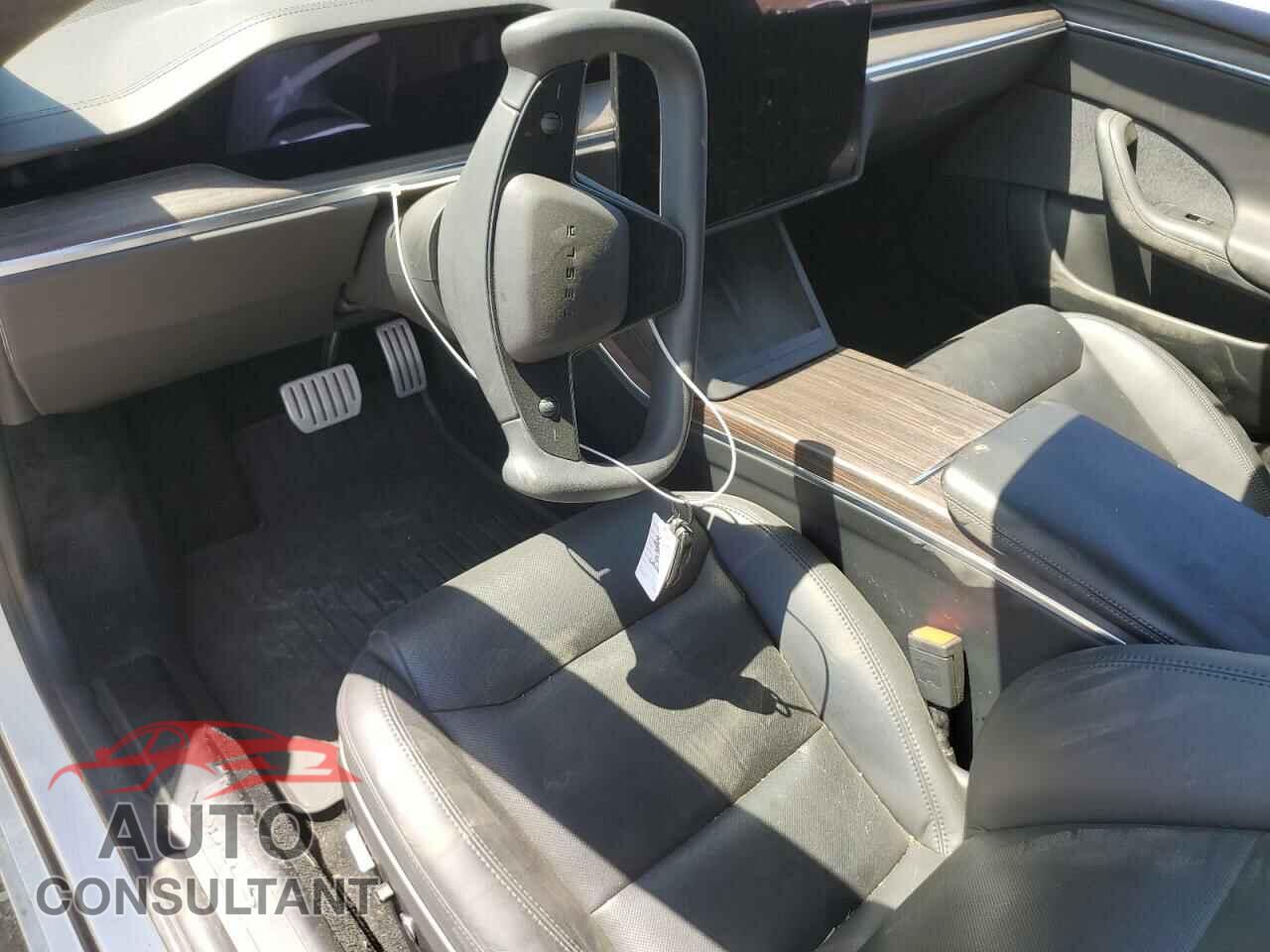 TESLA MODEL S 2021 - 5YJSA1E52MF435917