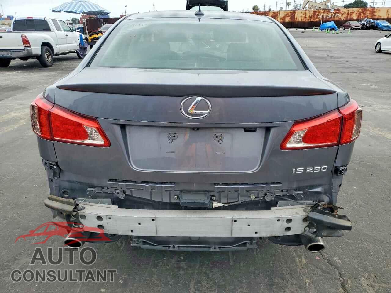 LEXUS IS 2013 - JTHBF5C26D5190427