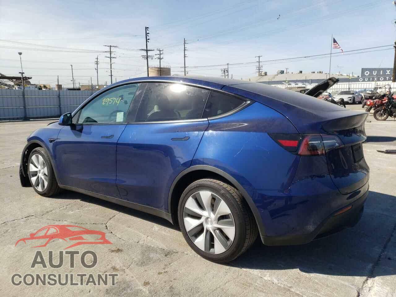 TESLA MODEL Y 2021 - 5YJYGDED5MF163221