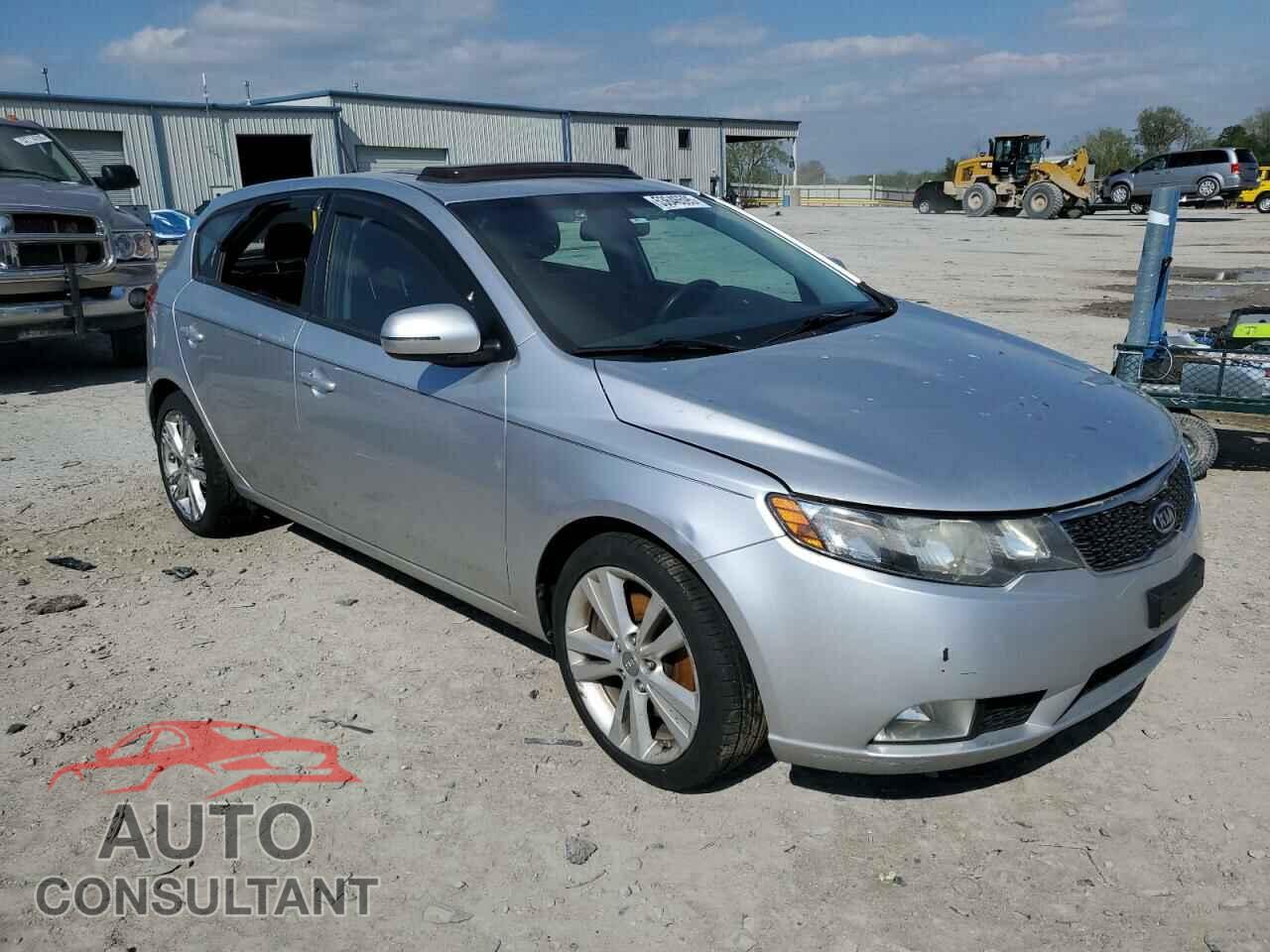 KIA FORTE 2012 - KNAFW5A31C5492587