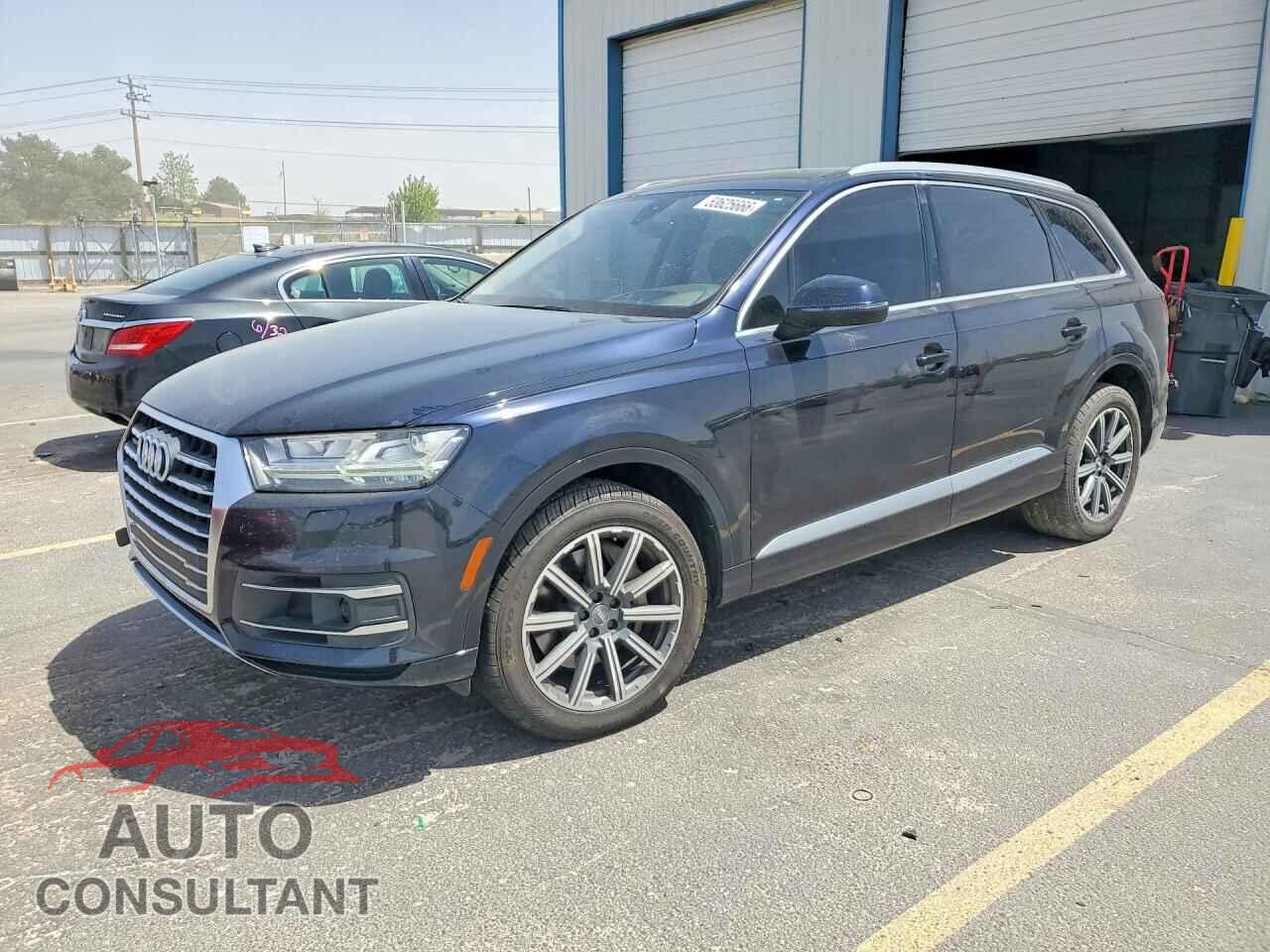 AUDI Q7 2018 - WA1VAAF73JD010216
