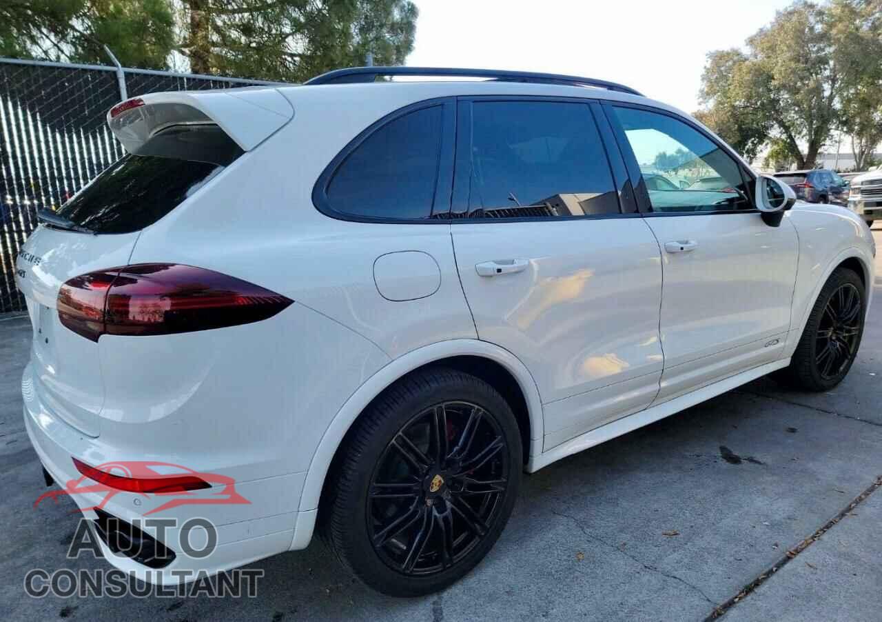 PORSCHE CAYENNE 2016 - WP1AD2A21GLA72790