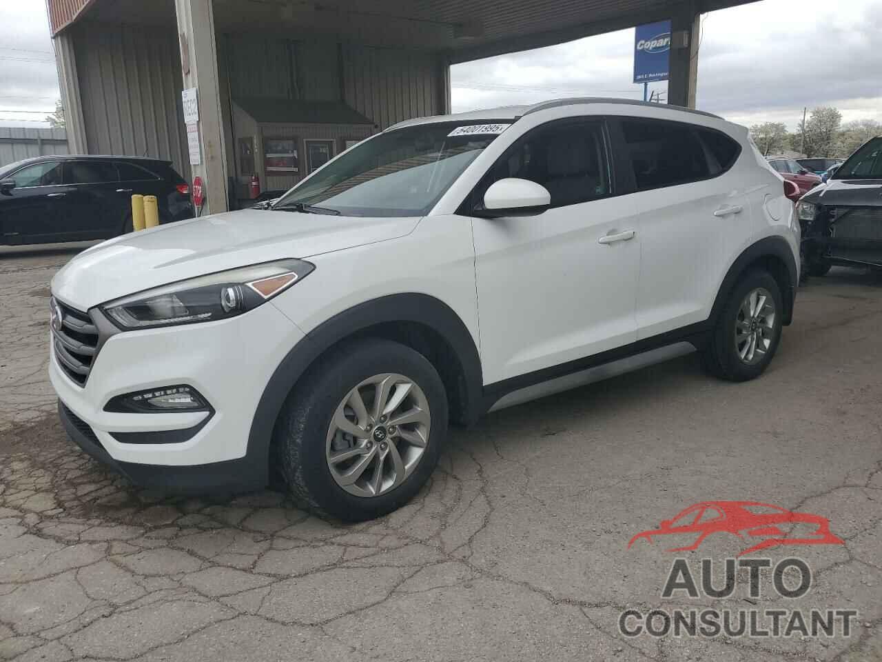 HYUNDAI TUCSON 2017 - KM8J33A41HU554615