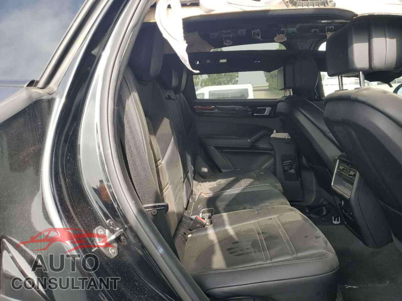 PORSCHE CAYENNE 2021 - WP1AA2AY3MDA03232