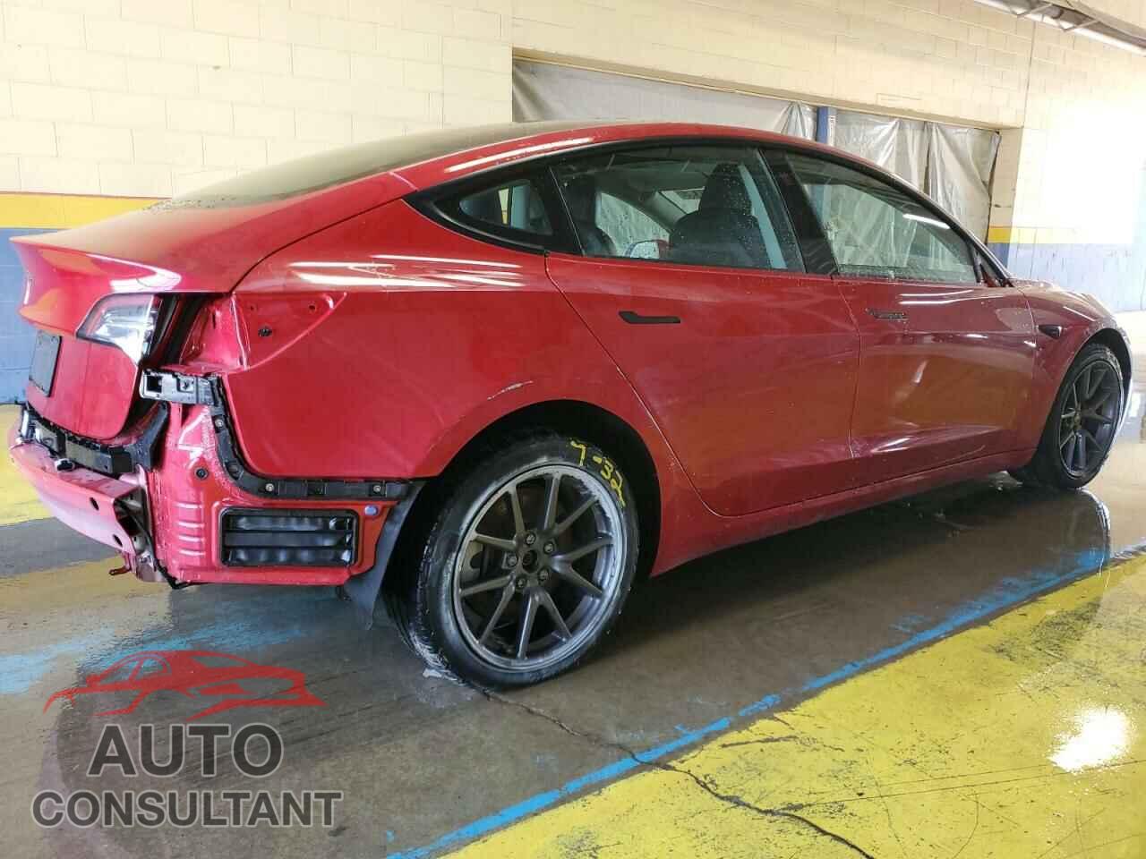 TESLA MODEL 3 2022 - 5YJ3E1EA4NF288457