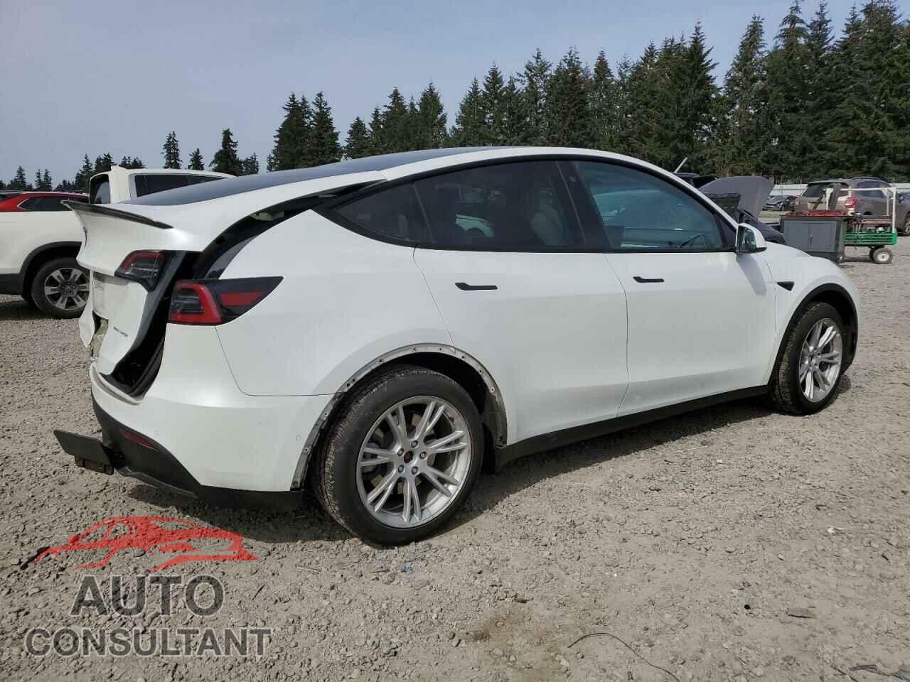 TESLA MODEL Y 2020 - 5YJYGDEF2LF006357