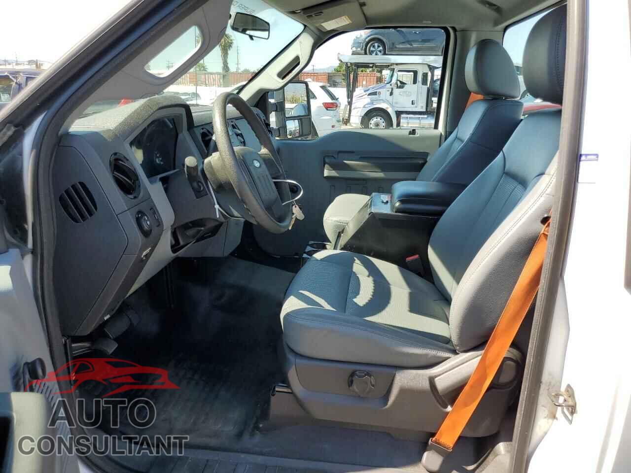 FORD F250 2013 - 1FTBF2A68DEB82254