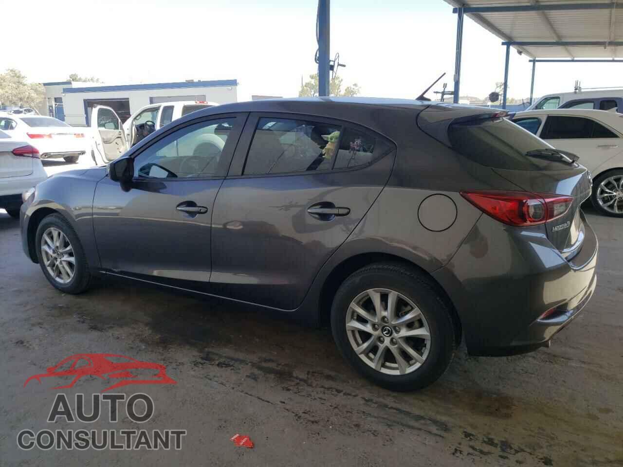 MAZDA 3 2017 - 3MZBN1K78HM103327