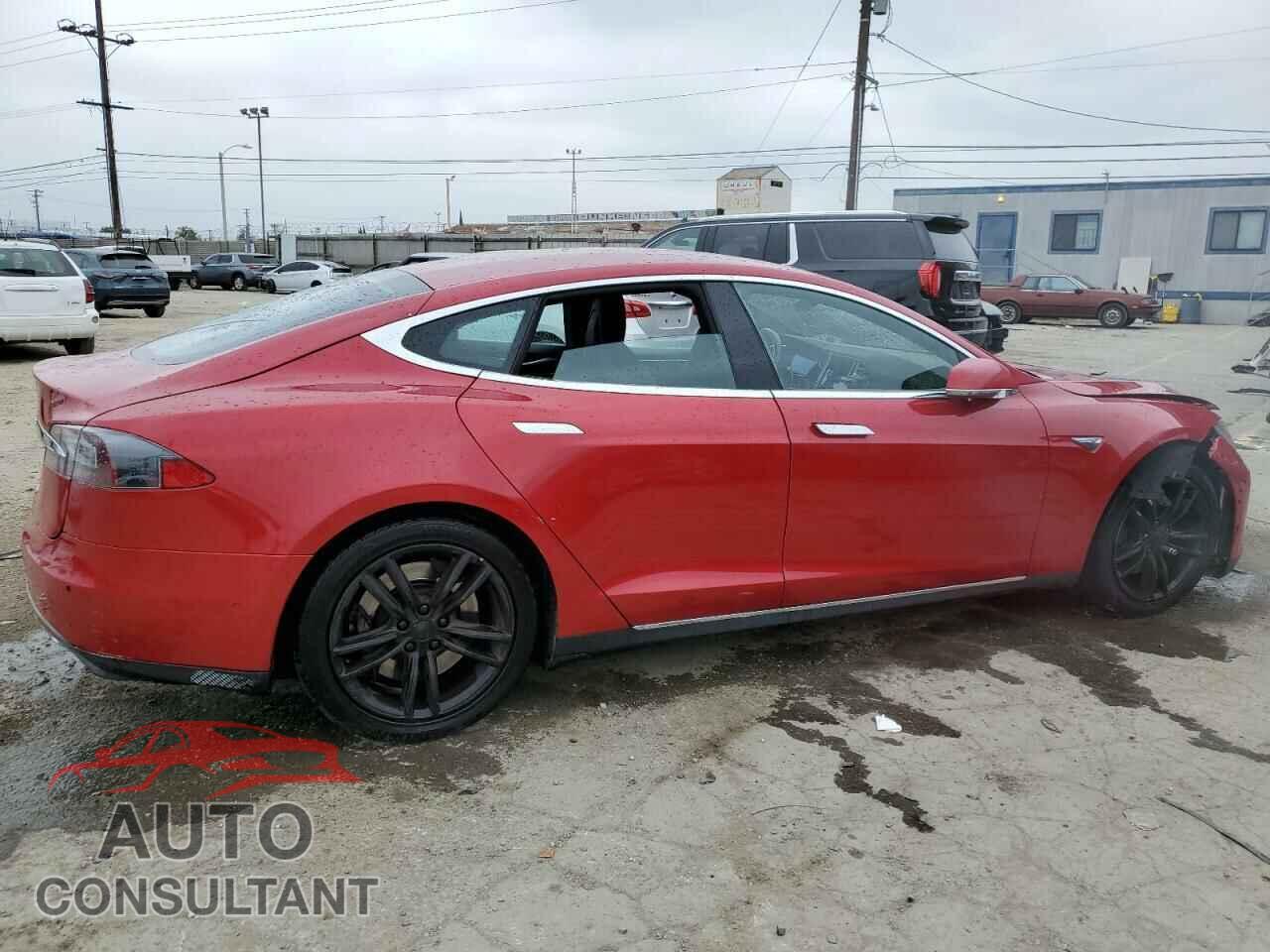 TESLA MODEL S 2016 - 5YJSA1E18GF131881
