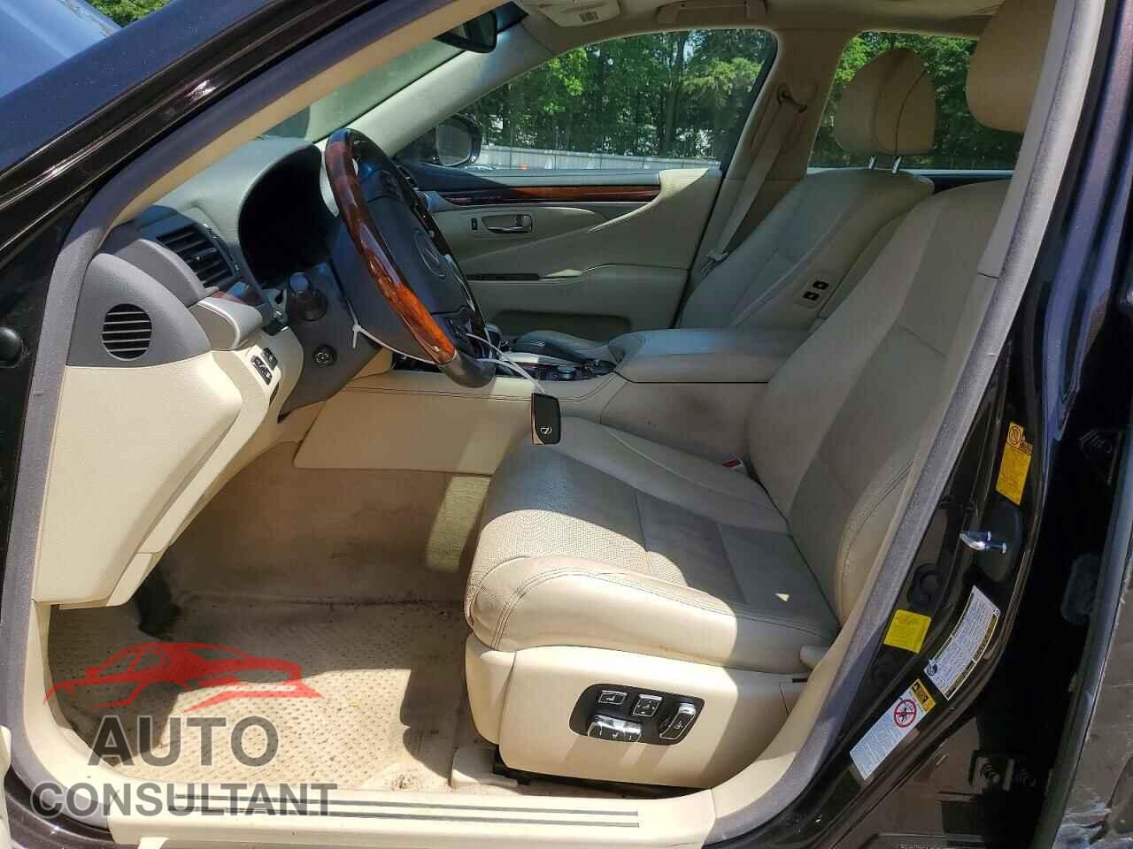 LEXUS LS460 2013 - JTHBL5EFXD5118882