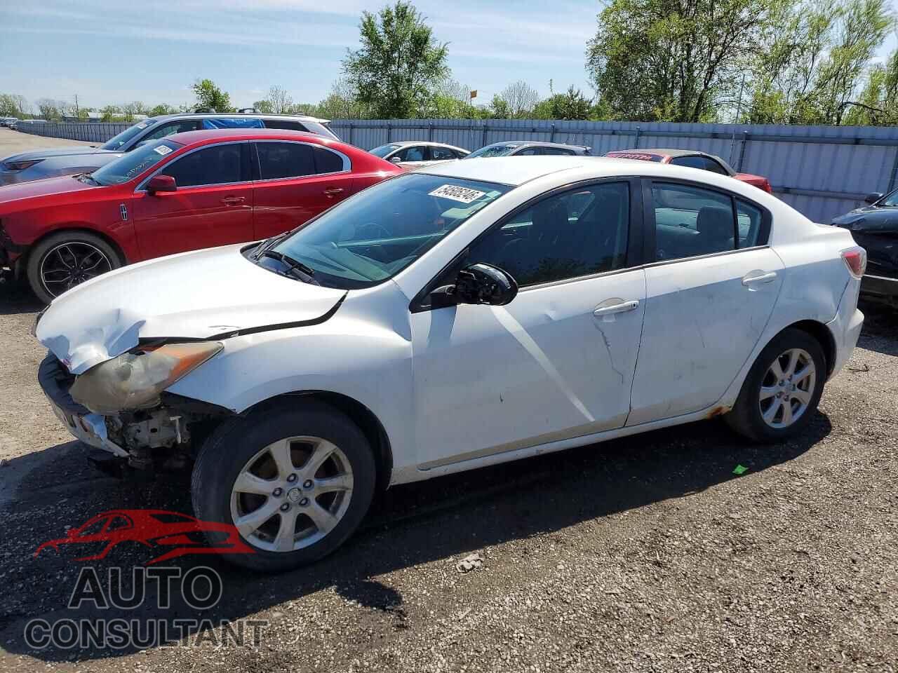 MAZDA 3 2011 - JM1BL1UF4B1434066
