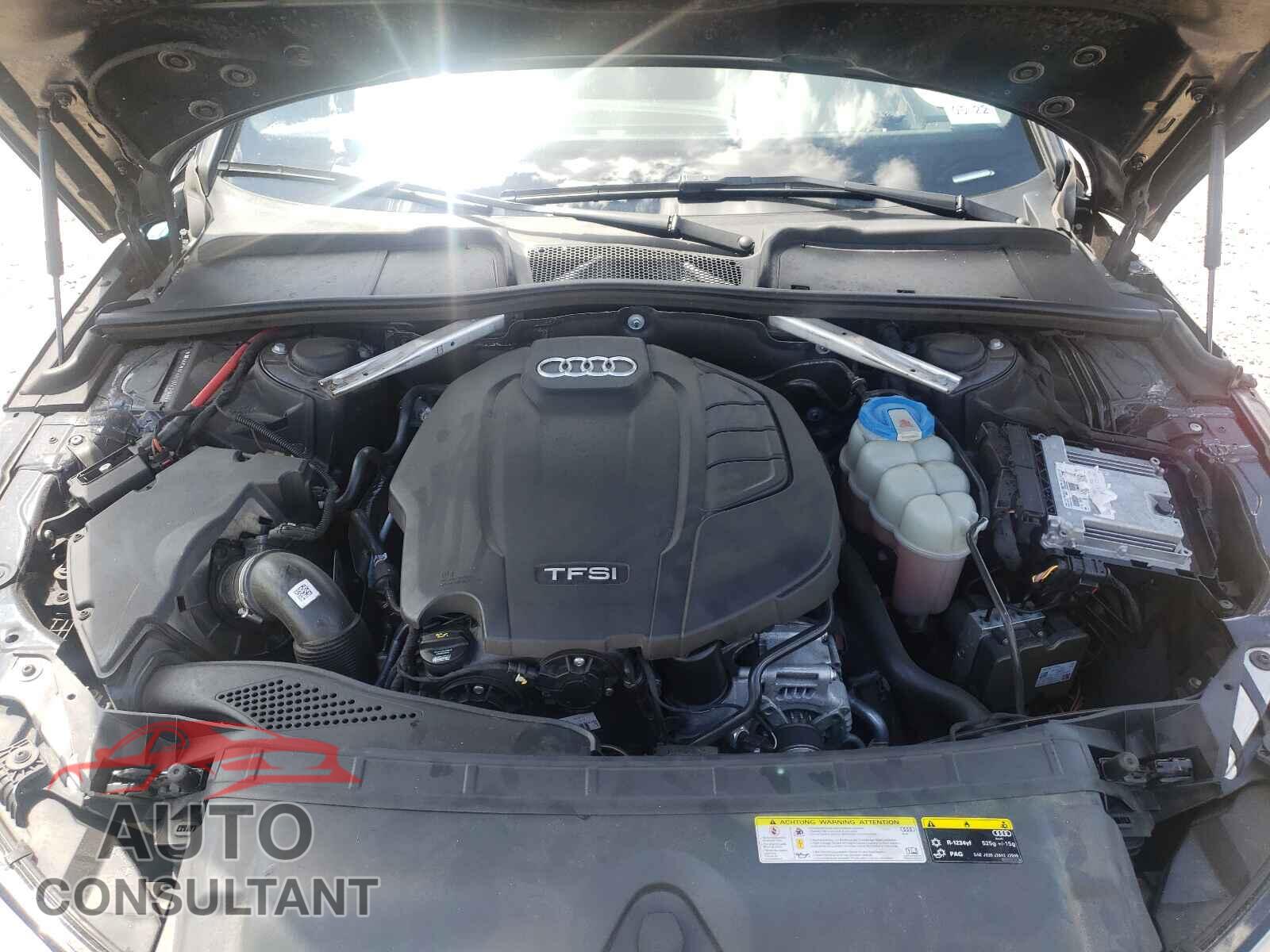 AUDI A4 2018 - WAUKMAF48JA039120