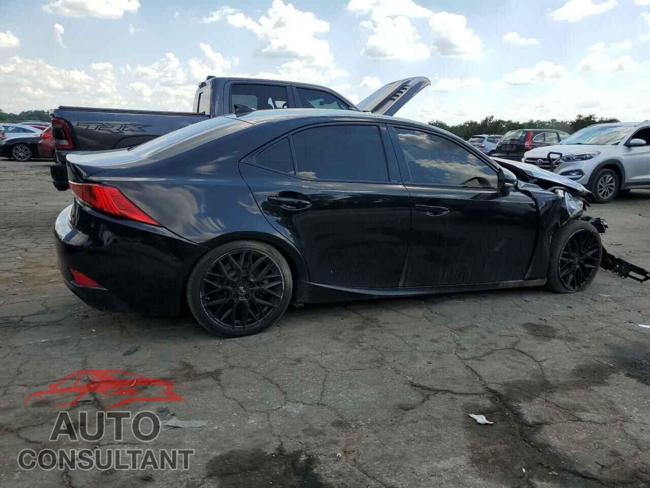 LEXUS IS 2017 - JTHCM1D26H5018275