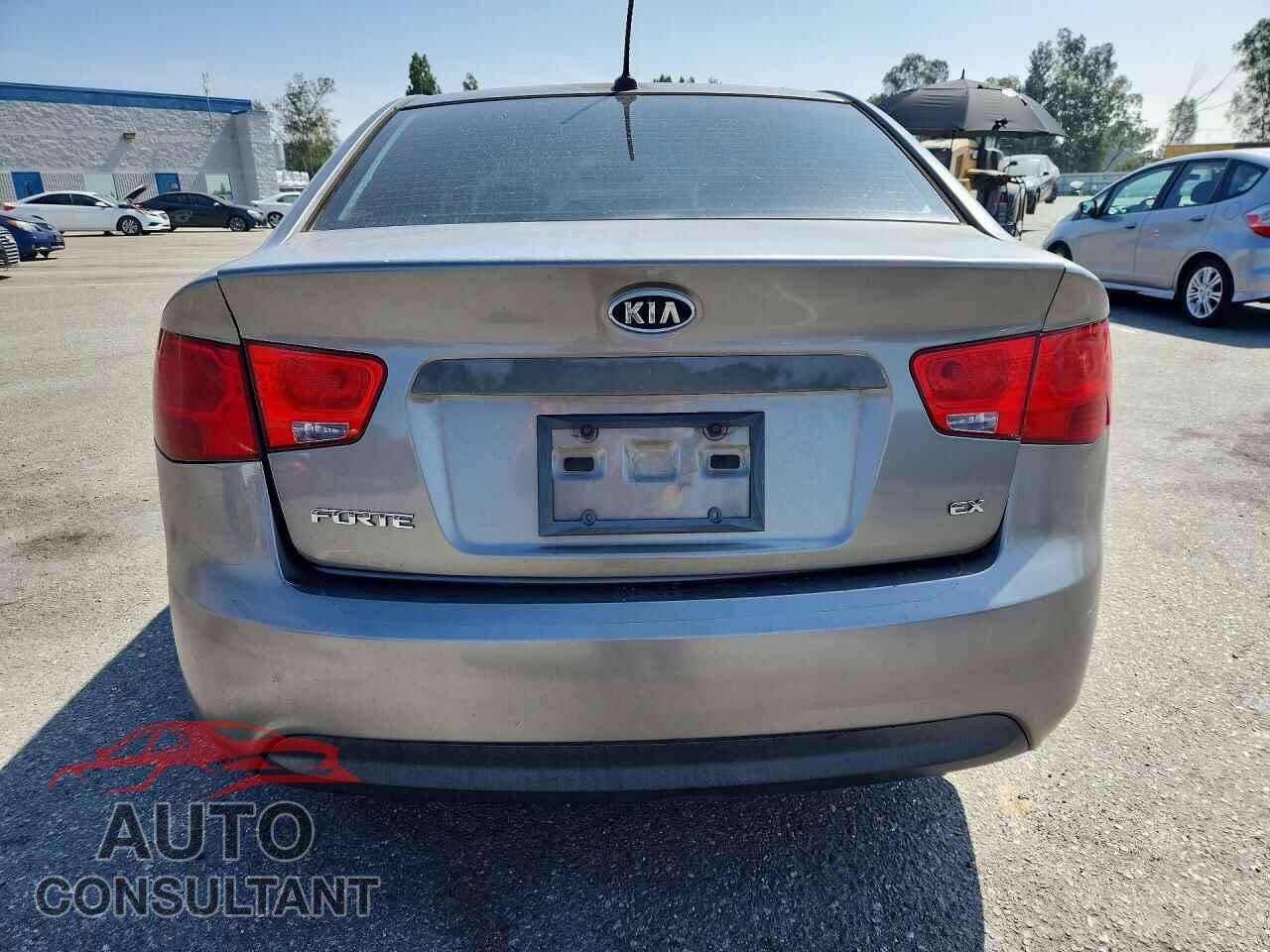 KIA FORTE 2012 - KNAFU4A25C5564155