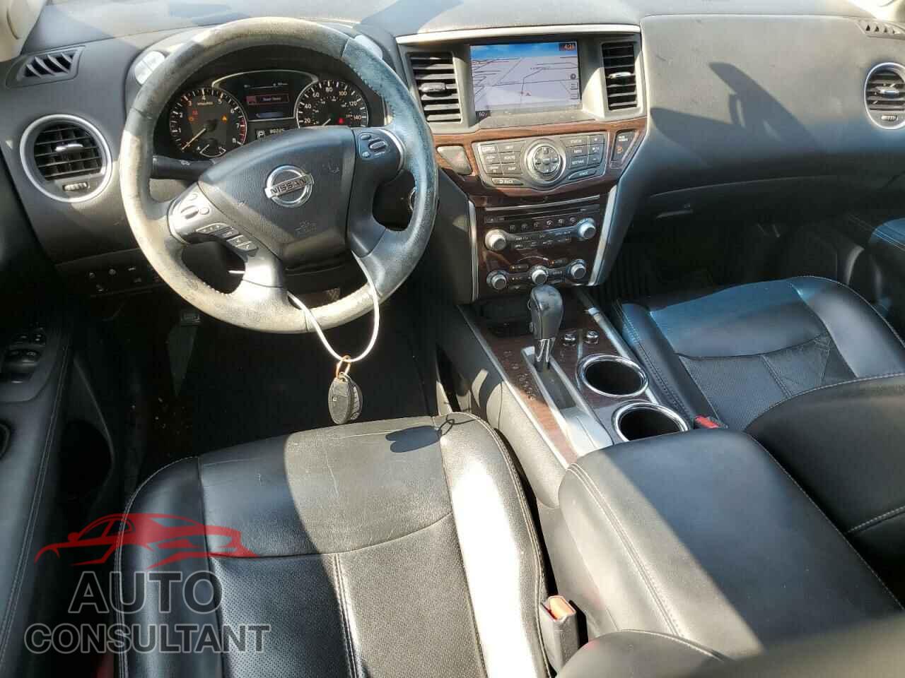 NISSAN PATHFINDER 2015 - 5N1AR2MN2FC617060