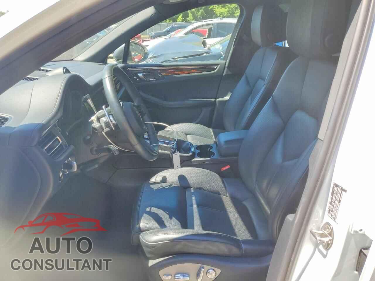 PORSCHE MACAN 2024 - WP1AA2A56RLB09323