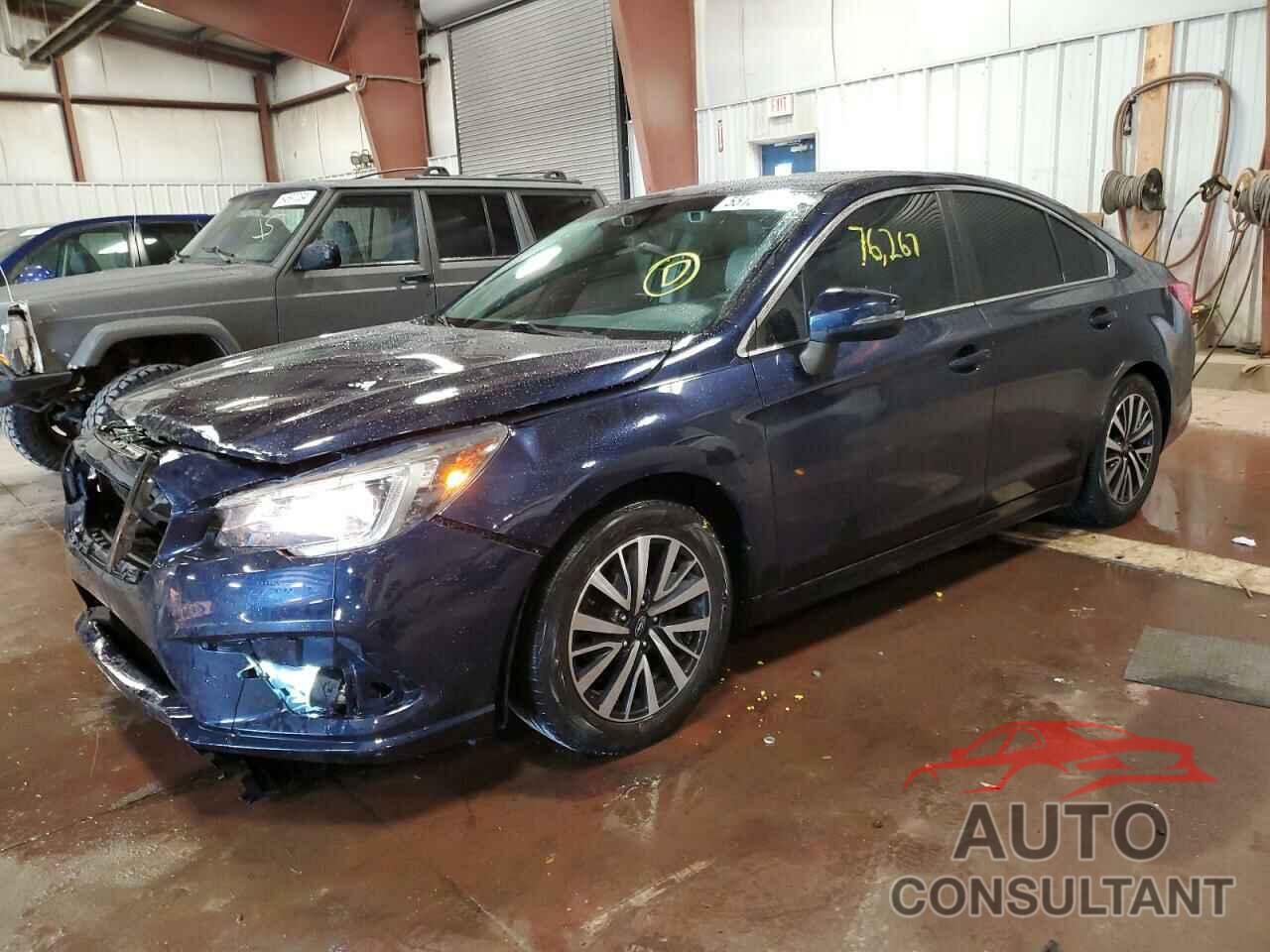 SUBARU LEGACY 2018 - 4S3BNAF68J3041620