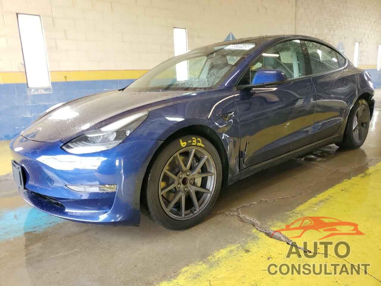 TESLA MODEL 3 2022 - 5YJ3E1EA8NF371020