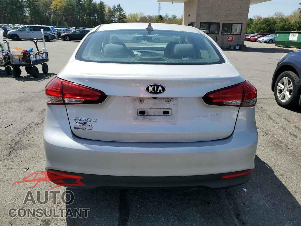 KIA FORTE 2017 - 3KPFL4A78HE074466