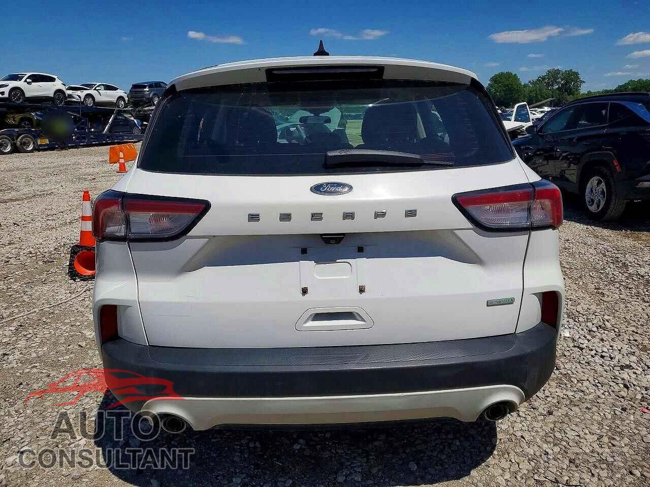FORD ESCAPE 2020 - 1FMCU0F69LUA21662