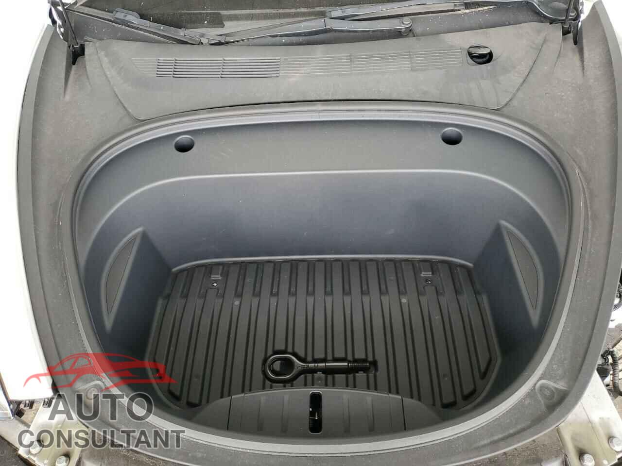 TESLA MODEL 3 2023 - 5YJ3E1EA0PF482633