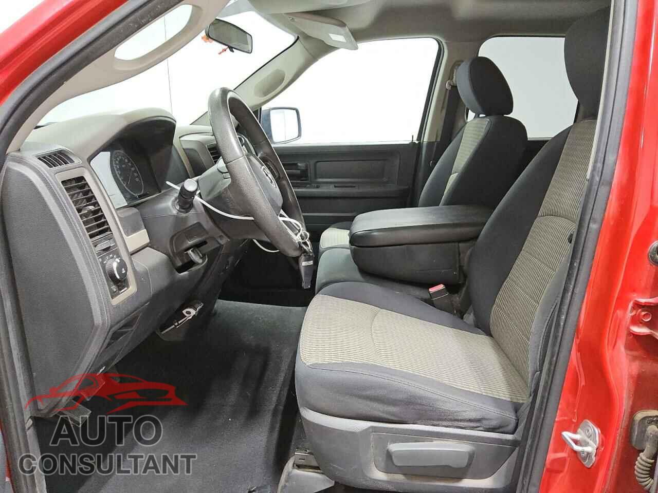 DODGE RAM 1500 2012 - 1C6RD7FT9CS171030