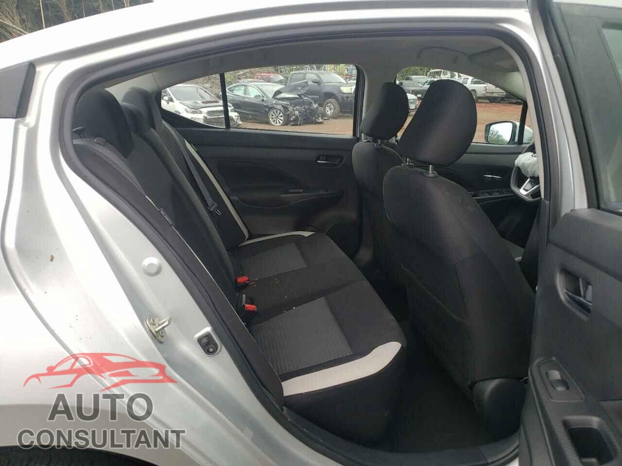 NISSAN VERSA 2021 - 3N1CN8EVXML878337