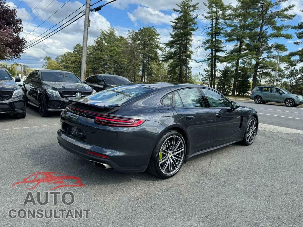 PORSCHE PANAMERA 2019 - WP0AE2A73KL124651